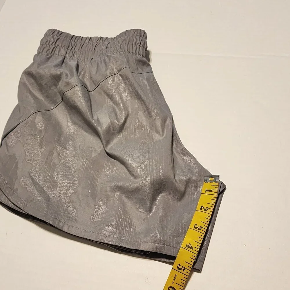 Athleta sz XS Shiny Camo Racer Shorts